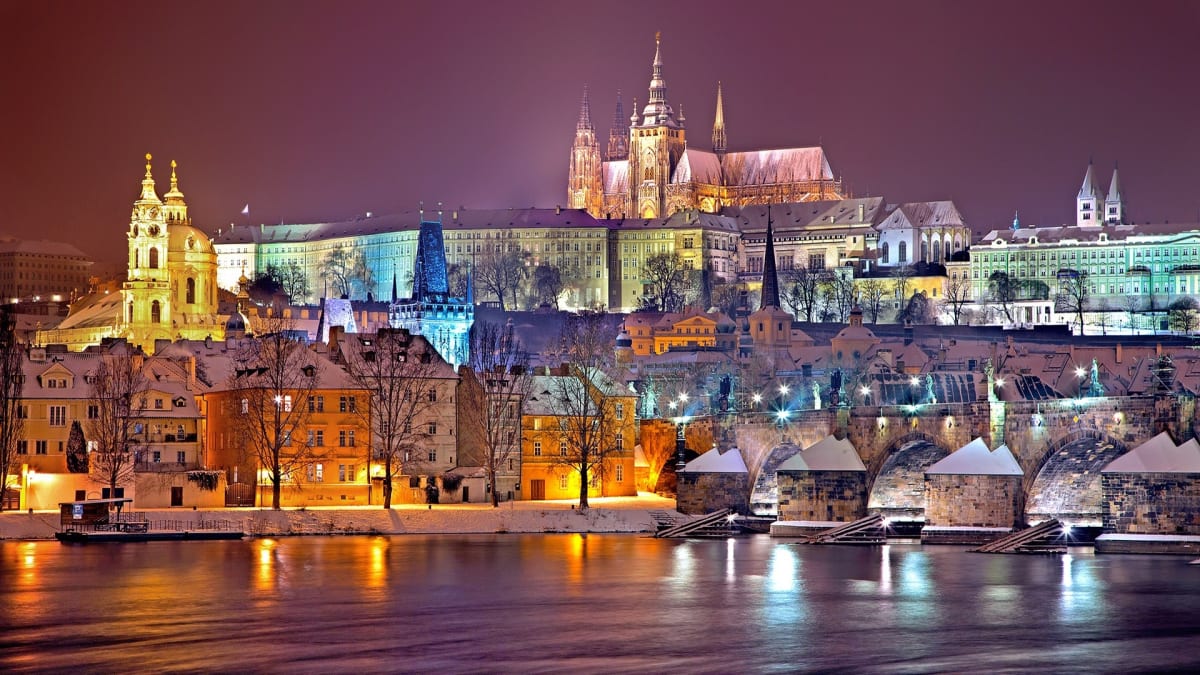 Největší hradní komplex světa je v Praze