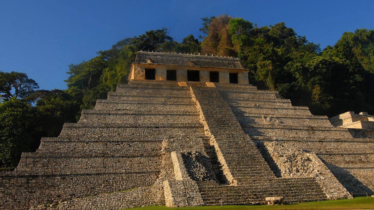 Palenque - pyramida s Pakalovou hrobkou
