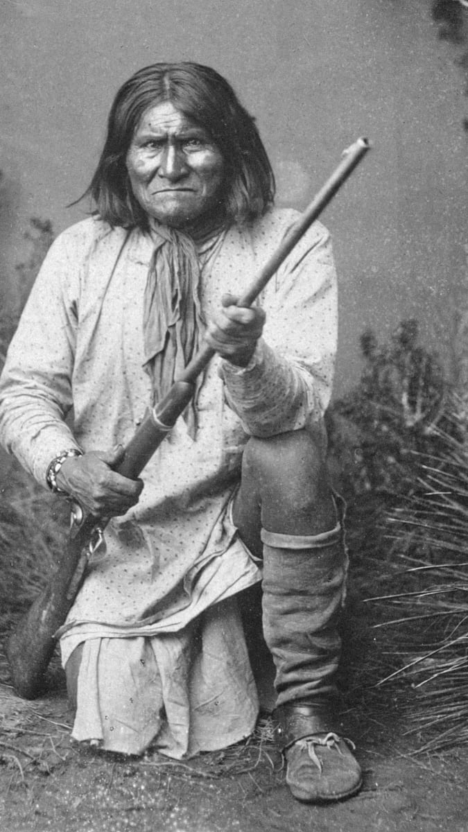 Klasický Geronimův portrét