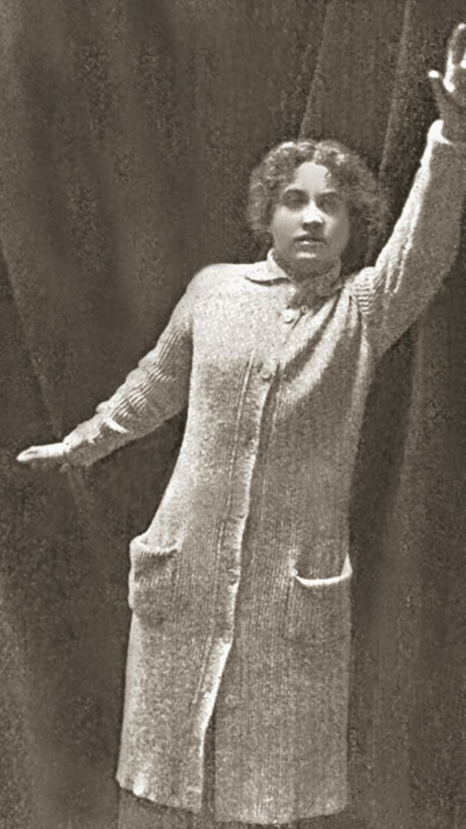 Dorothy Gibson hrála v oblečení, ve kterém tragédii Titanicu přežila