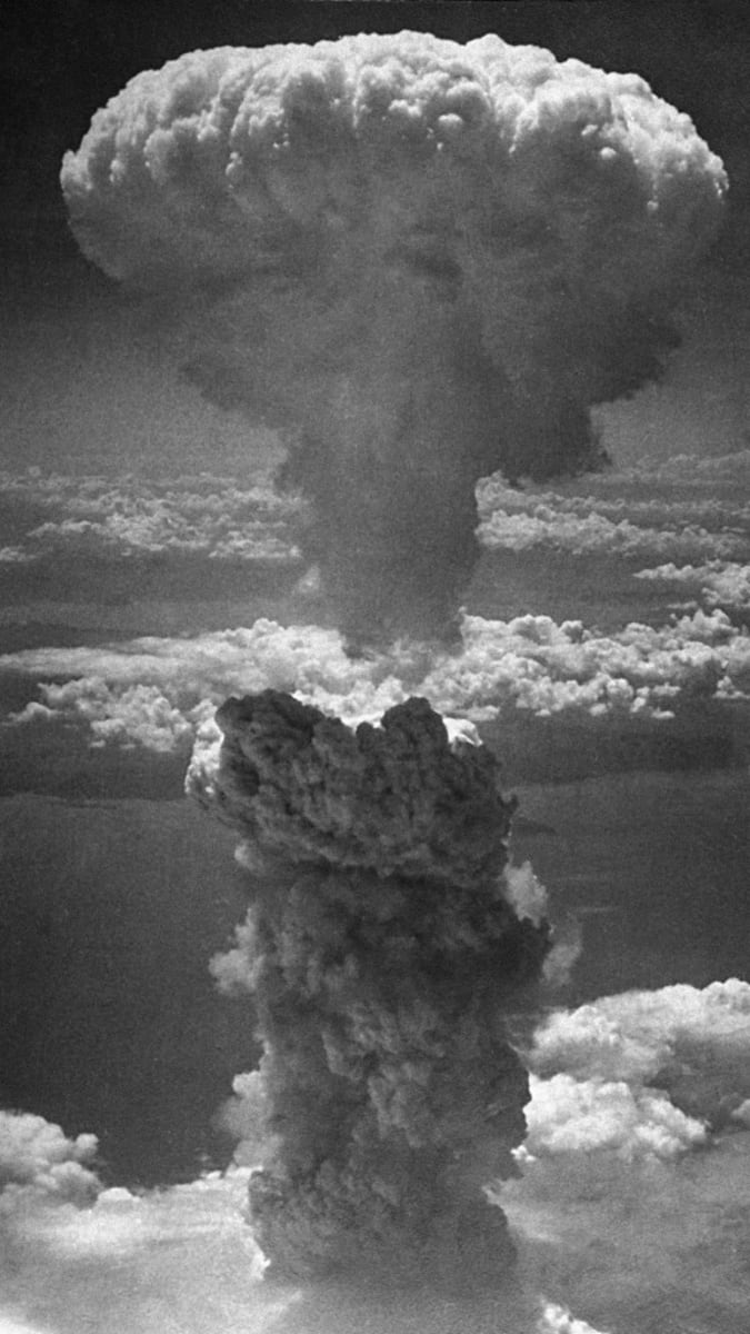 Druhá jaderná bomba v historii explodovala nad Nagasaki 9. srpna 1945