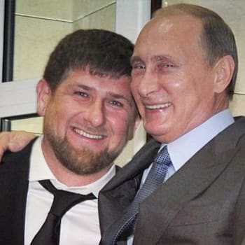 Přátelé Kadyrov a Putin