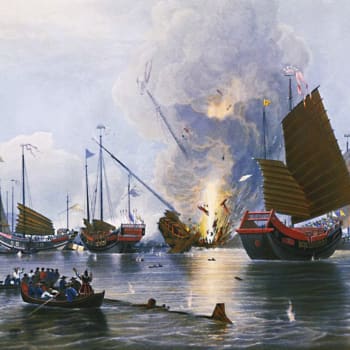 V době První opiové války (1839-42) už čínské loďstvo za flotilami Evropanů silně zaostávalo