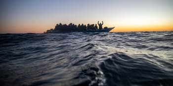 Za lepším životem nedorazili. Na moři se převrhla loď s migranty, zemřelo 16 lidí