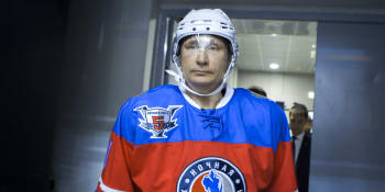 Rusko přišlo o hokejové MS, mělo se hrát příští rok v Petrohradu. Federace dlouho váhala