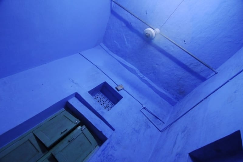 Indický puskhar: ubytovaci buňka hostelu Akash. Malé - milé - čisté a jako spolubydlící tam byl gekon