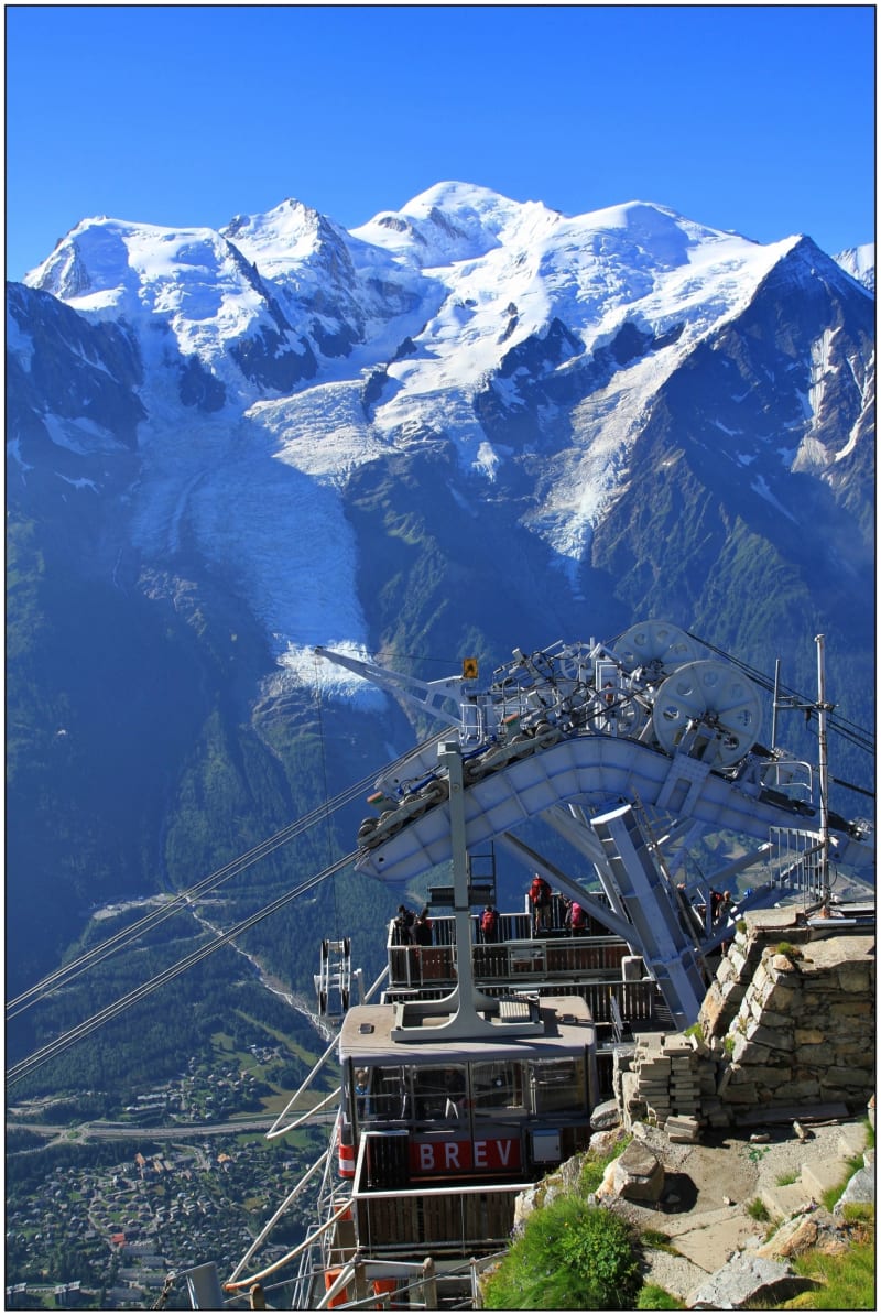 Mont Blanc (4810 m) z Le Brévent (2525 m)