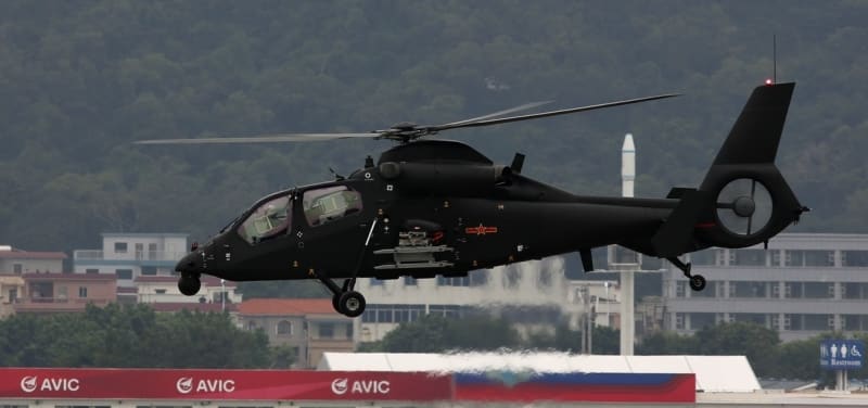 Malý, čínský a nebezpečný: vrtulník Z-19E - přistání