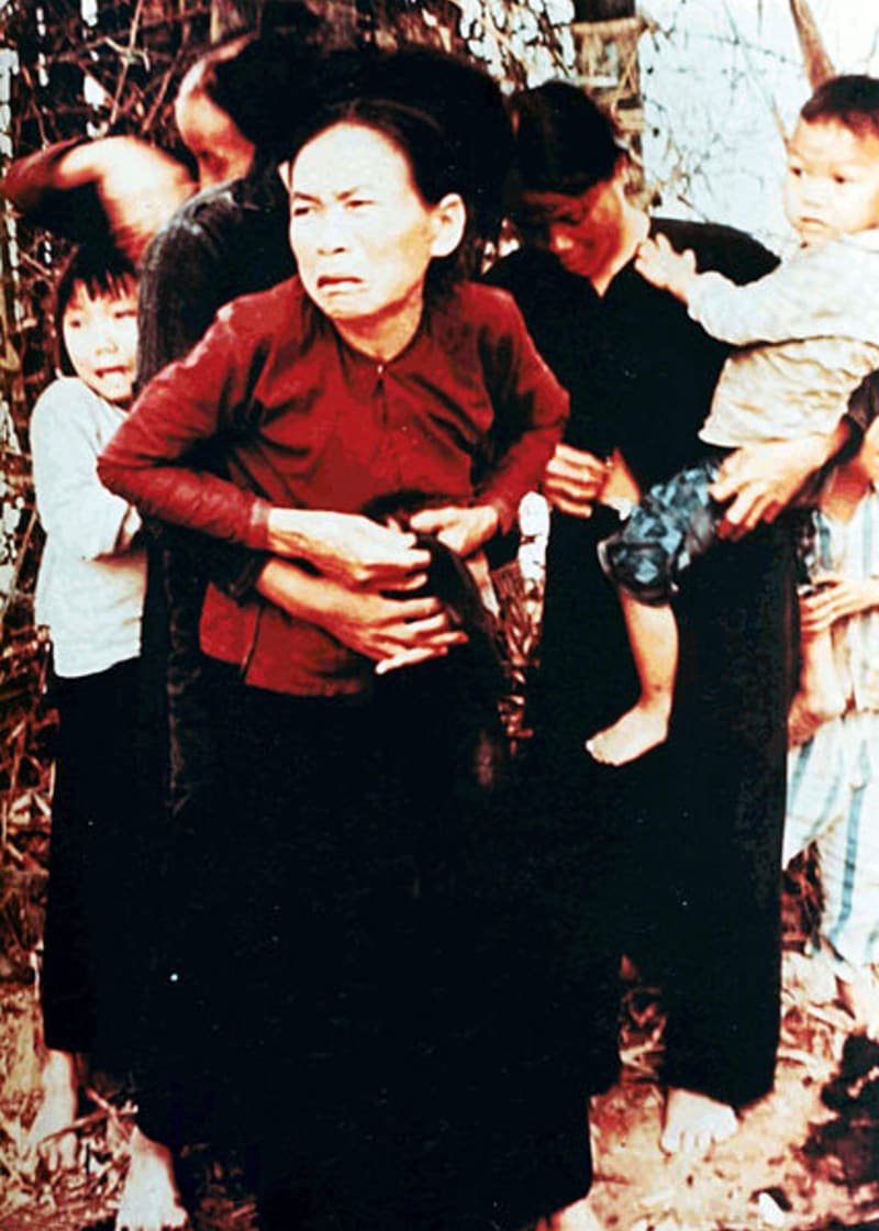 Asi nejslavnější fotografie pořízená během vraždějí v My Lai