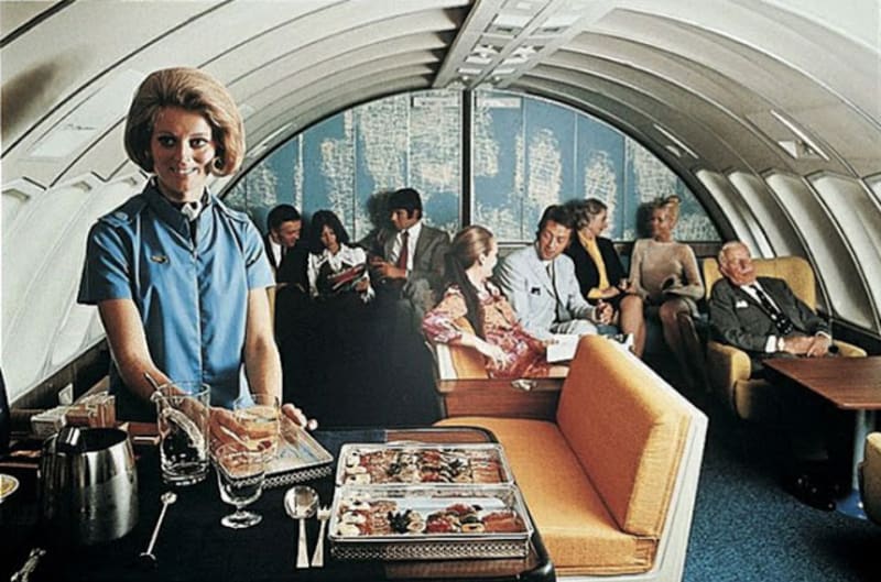 OBRAZEM: Komerční létání bylo v 70. letech ještě úžasný luxus! - Obrázek 9