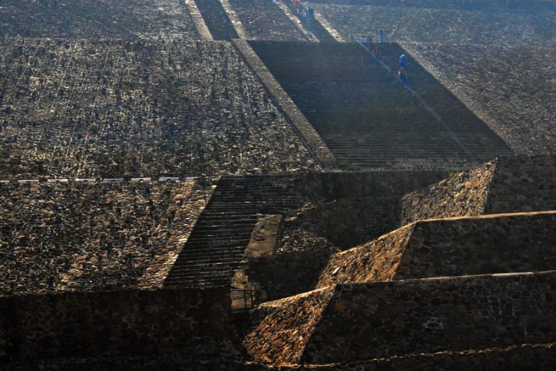 Mexická pyramida SLunce