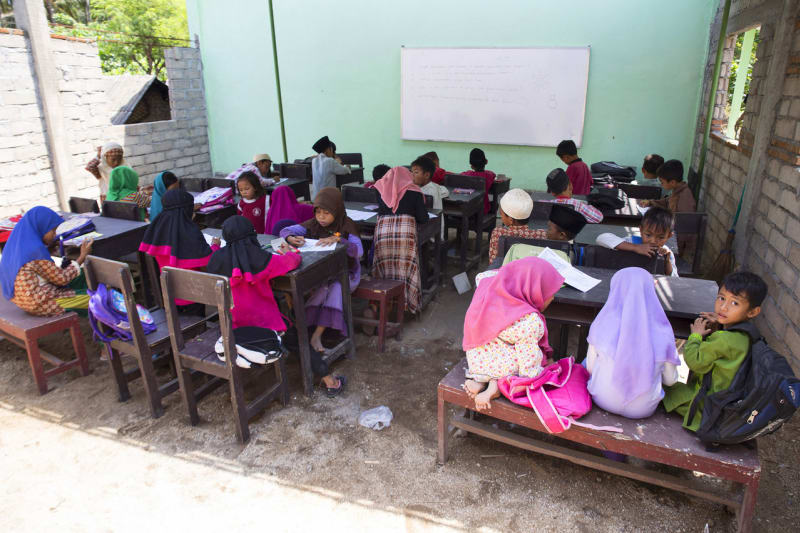 Škola v Indonésii - Obrázek 13