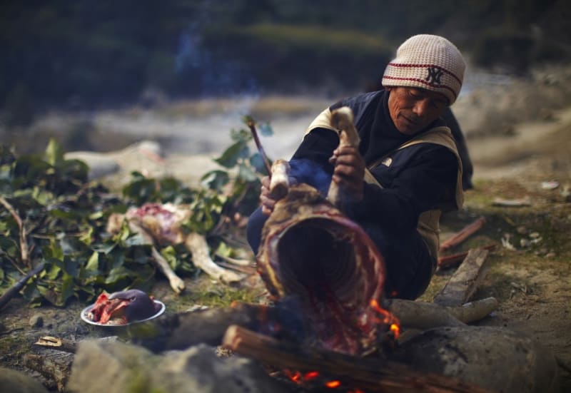 Nepálští lovci medu
