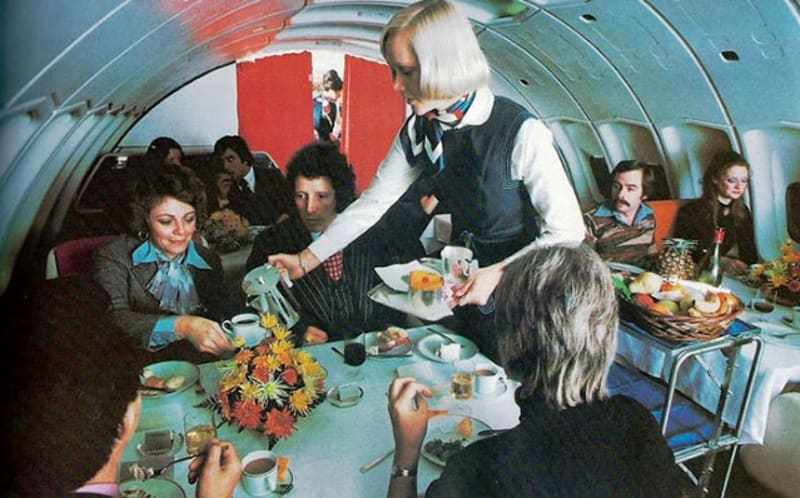 OBRAZEM: Komerční létání bylo v 70. letech ještě úžasný luxus! - Obrázek 1