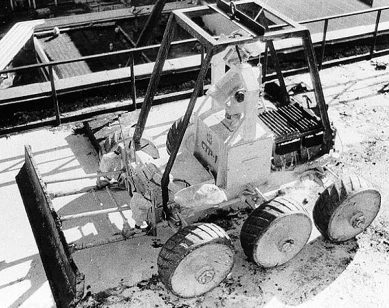 Dálkově řízený robot STR-1 zachránil v Černobylu stovky lidských životů