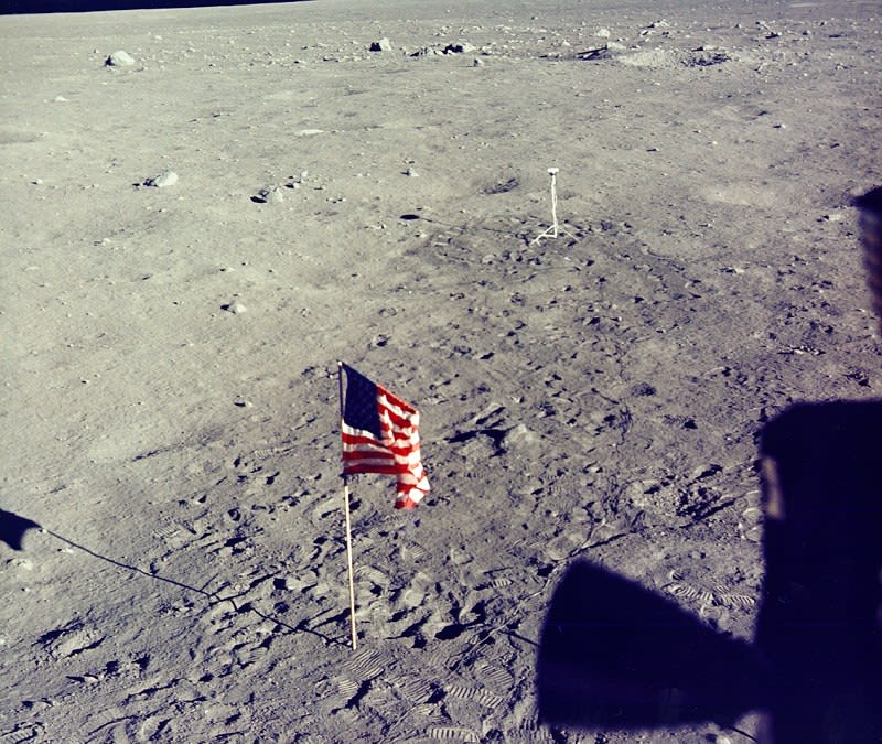 Pohled zevnitř lunárního modulu