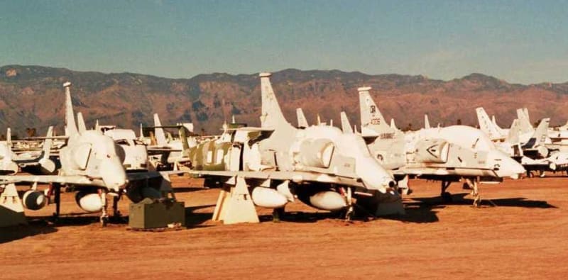 Největší hřbitov letadel - Hřbitov letadel, Tuscon, Arizona