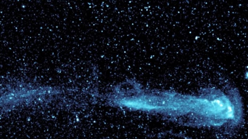 Hvězda opouštějící galaxii.  Foto: NASA