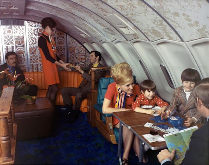 OBRAZEM: Komerční létání bylo v 70. letech ještě úžasný luxus! - Obrázek 5