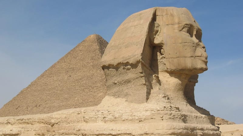 Proč má tolik staroegyptských soch rozbitý nos?