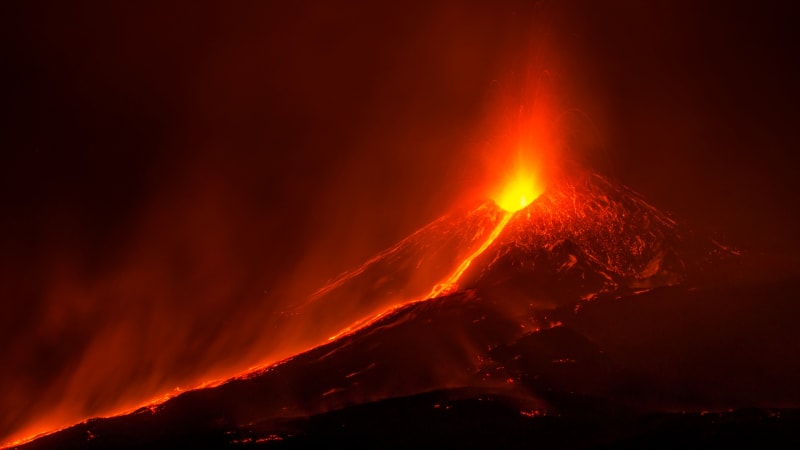 60 000 mrtvých a masivní škody na majetku. Erupce Etny odstartovala strašlivou vlnu zkázy
