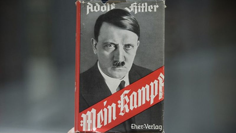 Nejslavnější zakázaná kniha světa: pravdivá historie Mein Kampfu