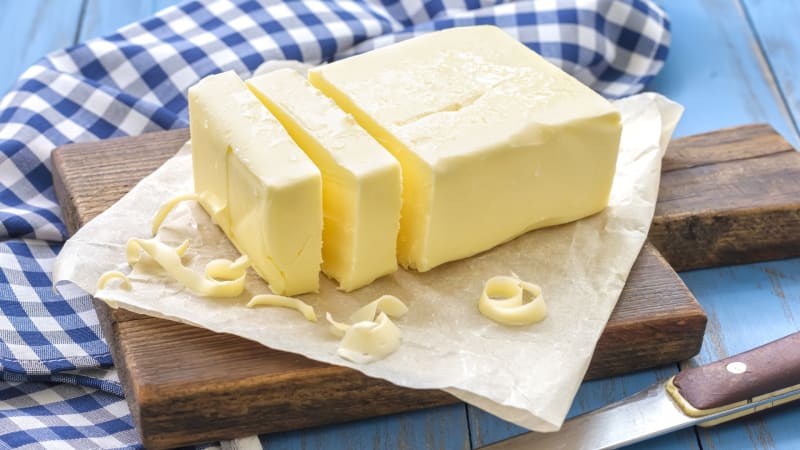 5 mýtů o másle, kterým stále věříme: Je nezdravé, rychle se kazí a ghí je lepší
