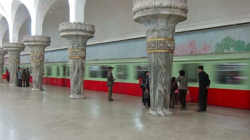 Stanice metra v Severní Koreji