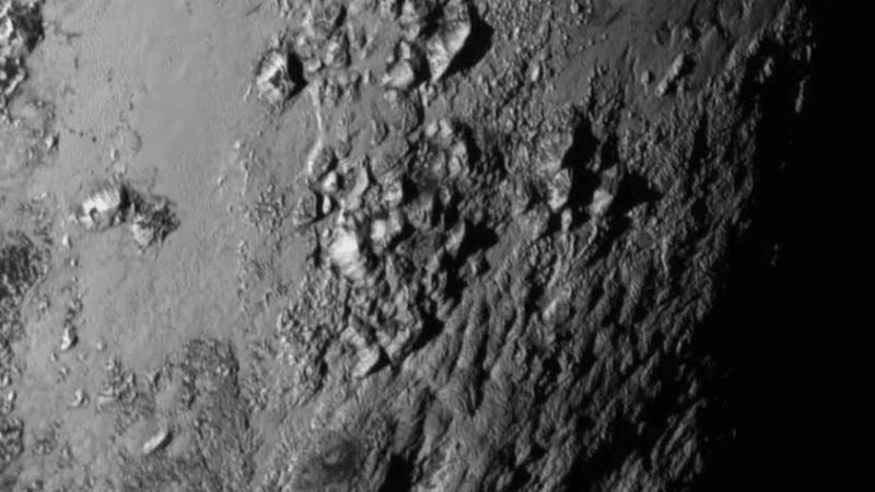 Nejnovější snímky Pluta a jeho okolí