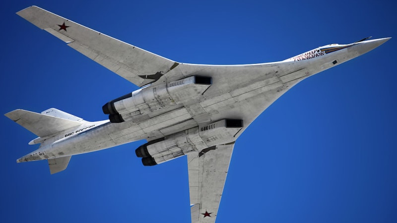 Rusko nemá peníze na nové bombardéry, proto obnoví výrobu pravěkých tůček!