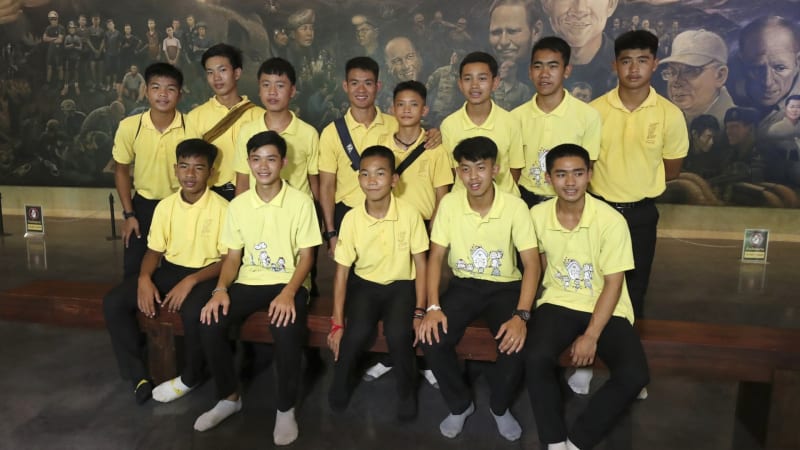 Peklo v jeskyni: Jak probíhala záchrana thajských fotbalistů minutu po minutě
