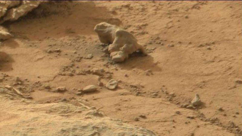 Nejzáhadnější útvary na Marsu: co všechno si lidé spletli se životem