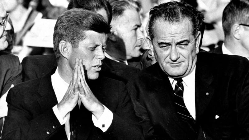 Prezidentem USA díky šťastné náhodě. Nenáviděný nástupce Kennedyho měl zemřít ve válce s Japonskem