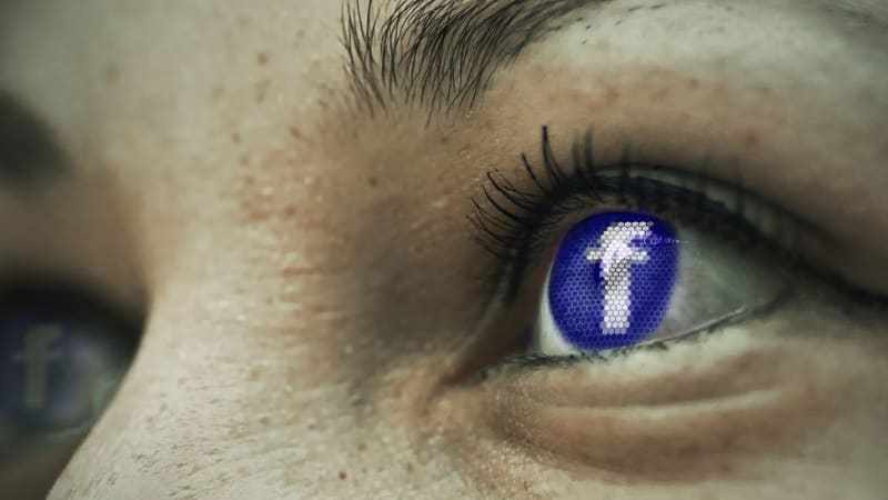 Facebook stárne a pro mladé ztrácí na atraktivitě. Taky uvažujete, že ho opustíte?