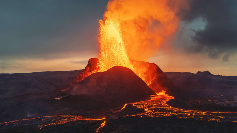 Nejrizikovější místa na Zemi: Kde i malá sopečná erupce vyvolá globální chaos?