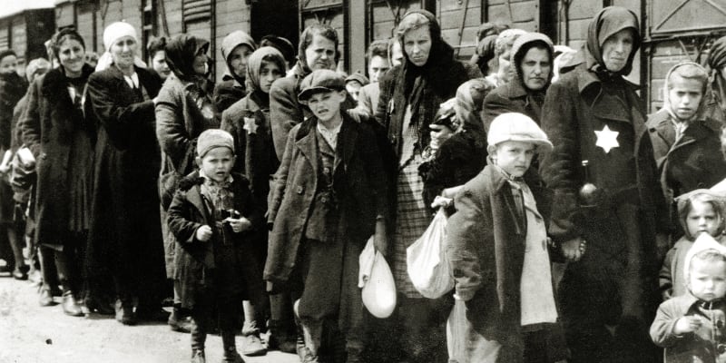 Deportace židovských obyvatel