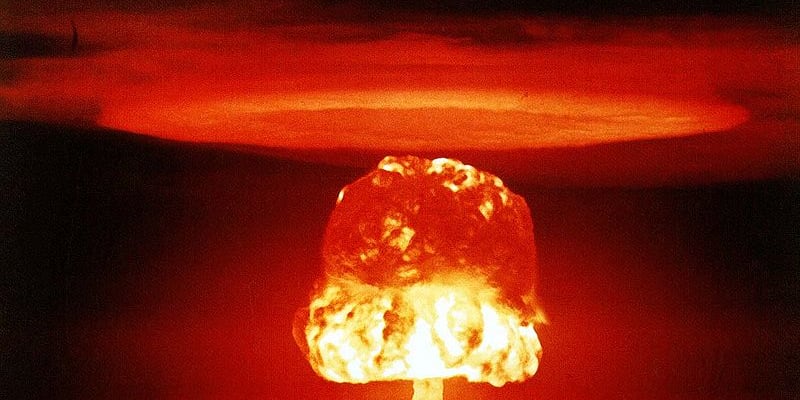 Výbuch atomové bomby o ekvivalentu 11 kilotun