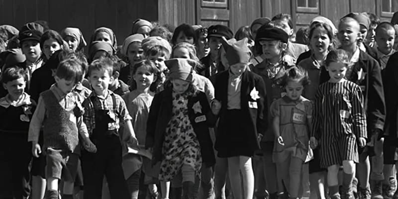 Židovské děti ve snímku Schindlerův seznam