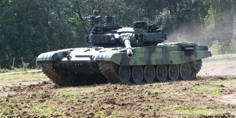 Hlavní bojový tank T-72M4 CZ je českou komplexní modernizací sovětského tanku T-72.