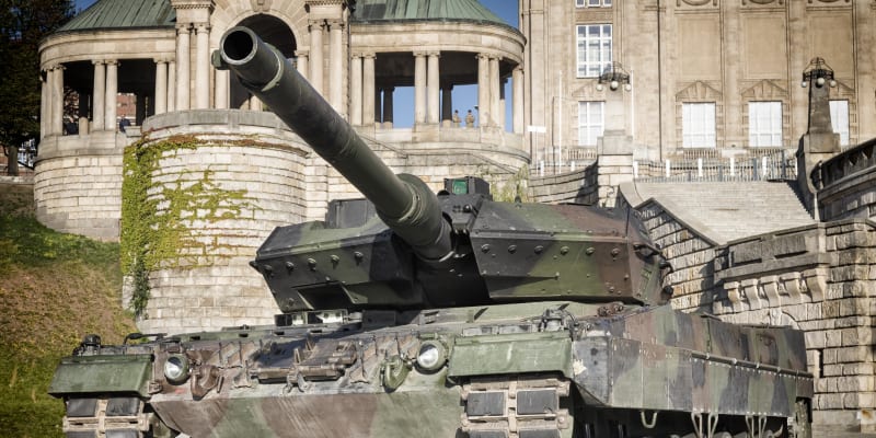 Německý bitevní tank Leopard 2