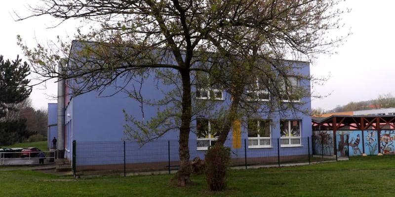 Základní škola Za Chlumem v severočeské Bílině je pod zostřeným dohledem
