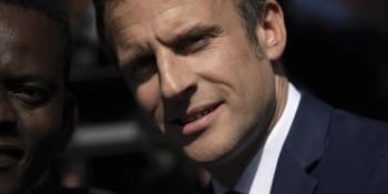 Předběžné výsledky voleb ve Francii: Macron zřejmě vyhraje se ziskem 55 až 58 %