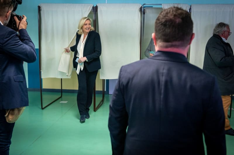 Le Penová volila ve městě Hénin-Beaumont.