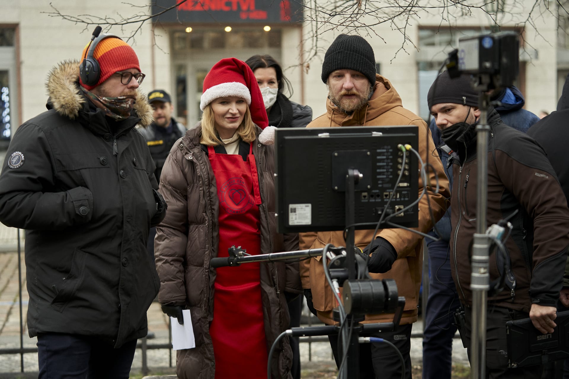 Novou českou komedii Prezidentka podle vlastního scénáře natočil režisér Rudolf Havlík.