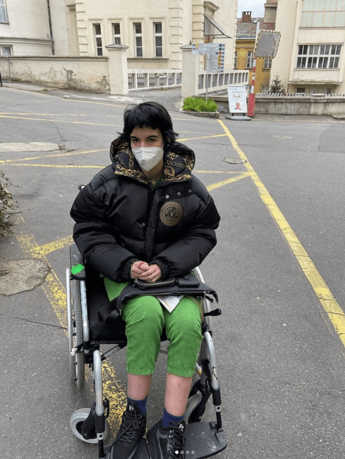 Děsivý pád ji upoutal na invalidní vozík, ale nevzdávala se.