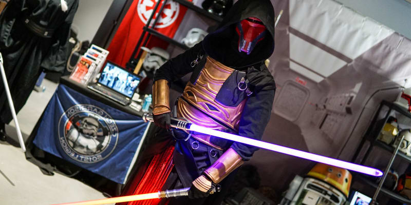 Na letošním Comic-Conu v Praze byly obzvláště populární kostýmy ze Star Wars.