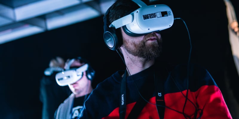 Projekt FutureCity ukázal Prahu budoucnosti ve virtuální realitě.