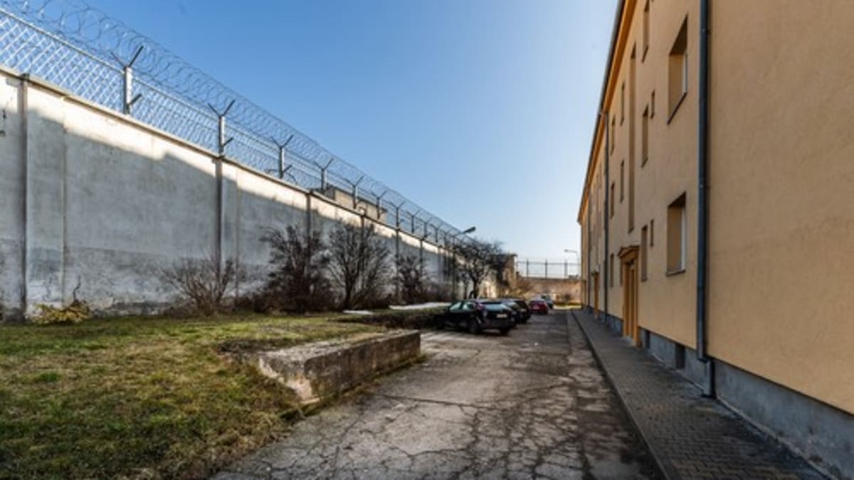 Věznice ve Valdicích