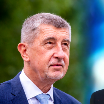Expremiér Andrej Babiš a generál Petr Pavel se utkají v druhém kole prezidentské volby.