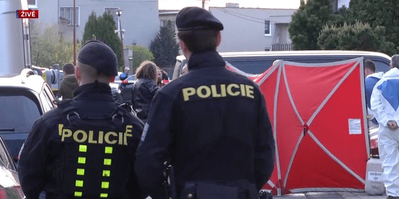Policisté zasahovali v Kostelci na Hané po rodinné tragédii.